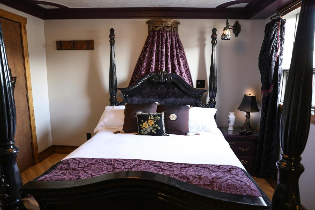 The Cochrane Rockyview Hotel Dış mekan fotoğraf